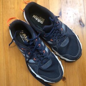 Adidas men’s trail runners SZ 9